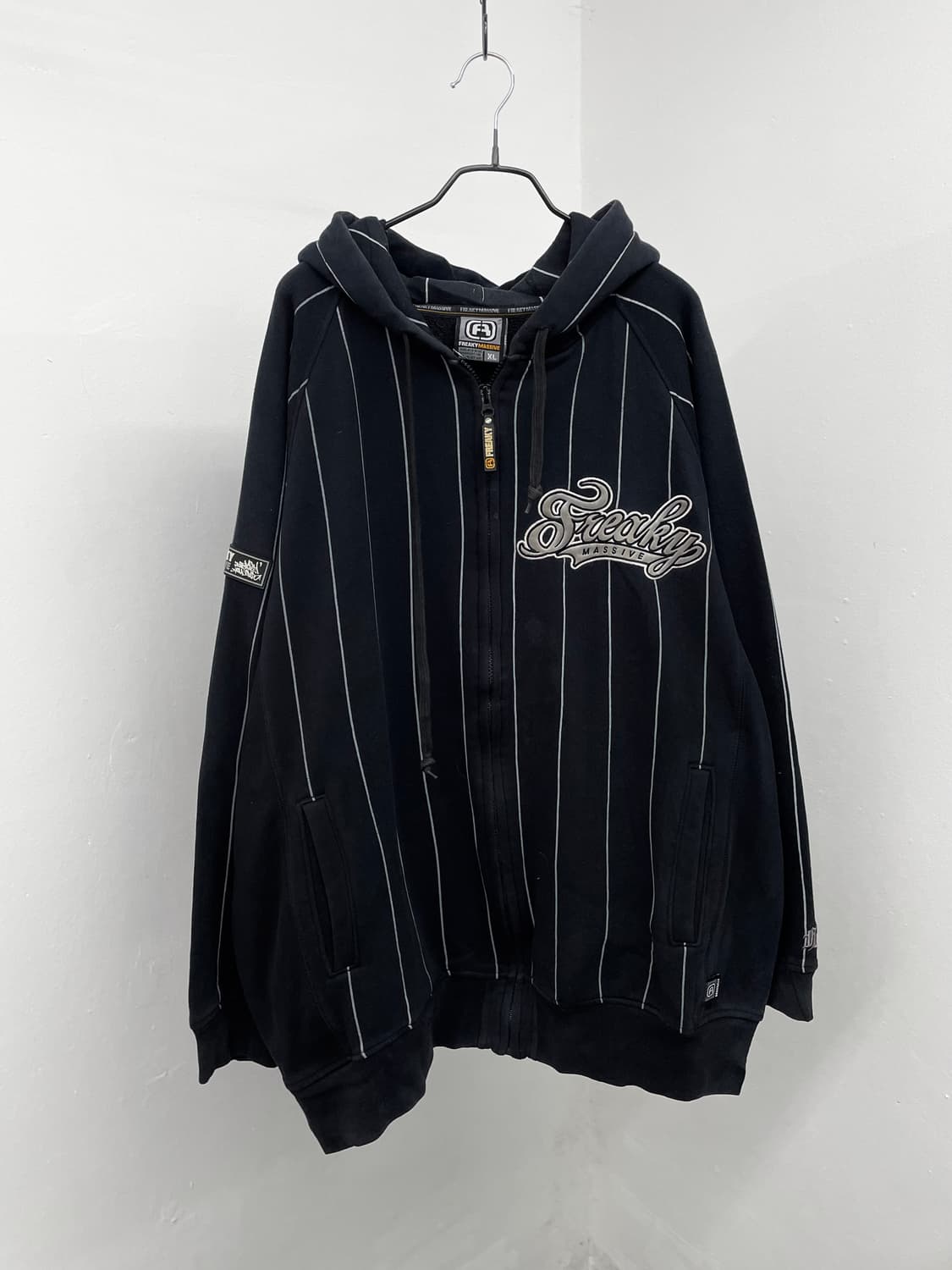 프레키메시브 올드스쿨 스트라이프 후드집업 상품이미지1