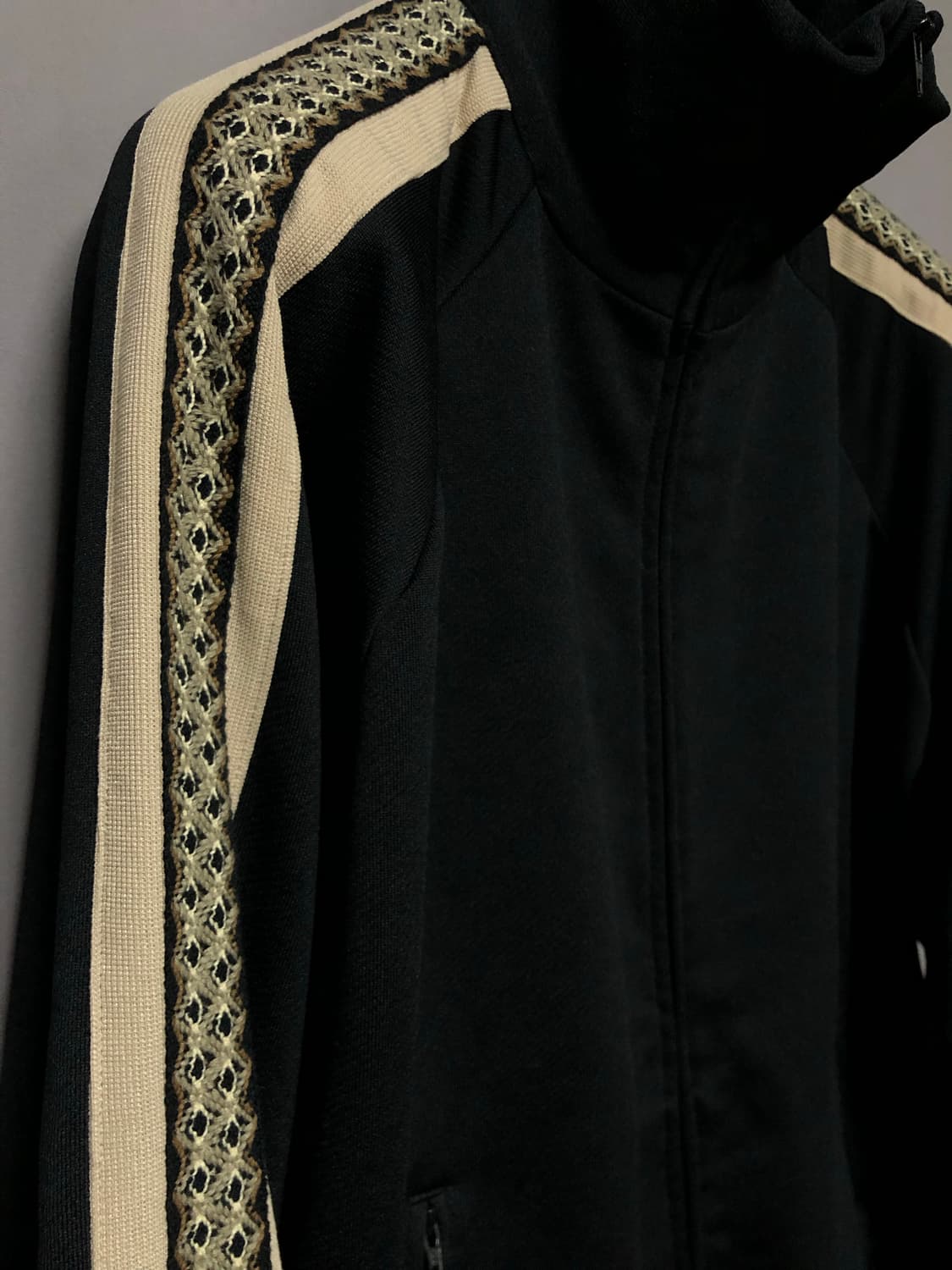 사스콰치패브릭스 트랙자켓 한정컬러 상품이미지4