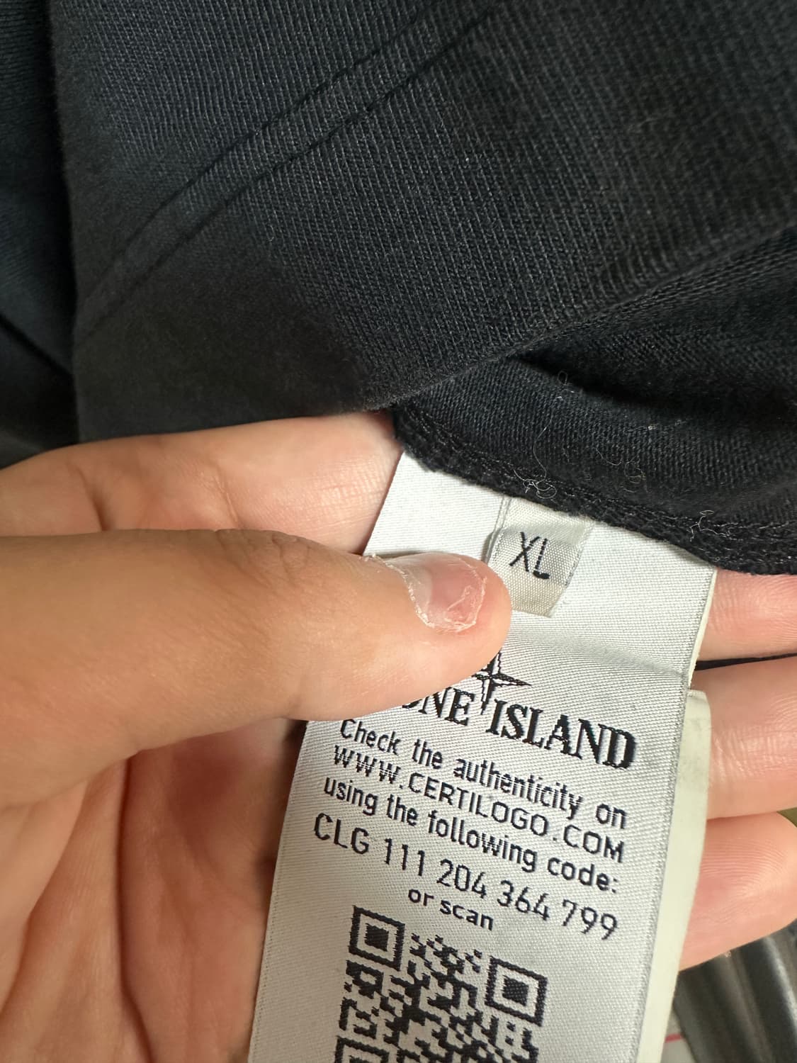 스톤아일랜드 블랙 롱슬리브 XL 상품이미지7