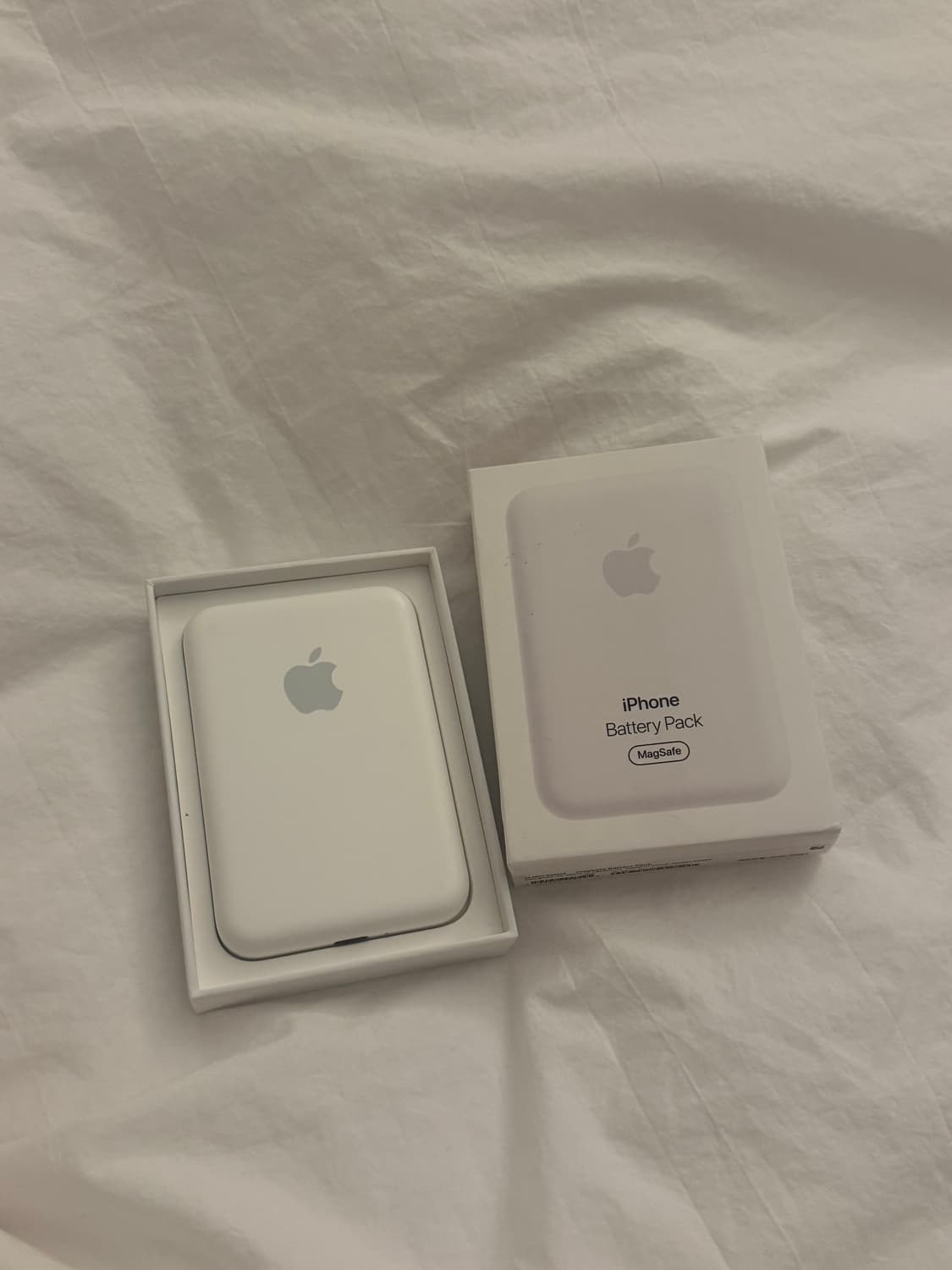 애플 정품 맥세이프 보조배터리 상품이미지1