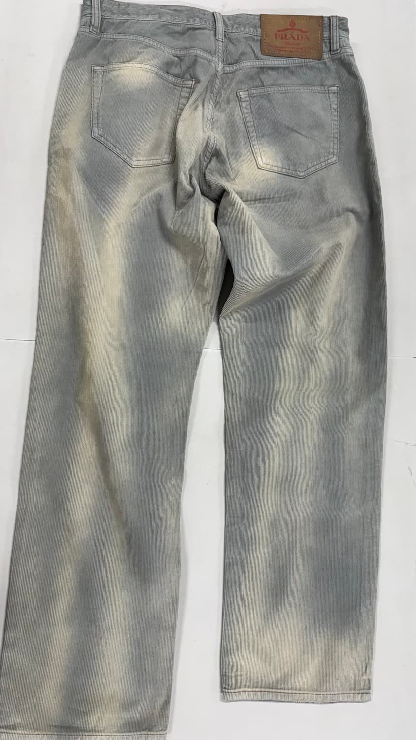 프라다 25fw 하드 페이딩 코듀로이 팬츠 상품이미지3