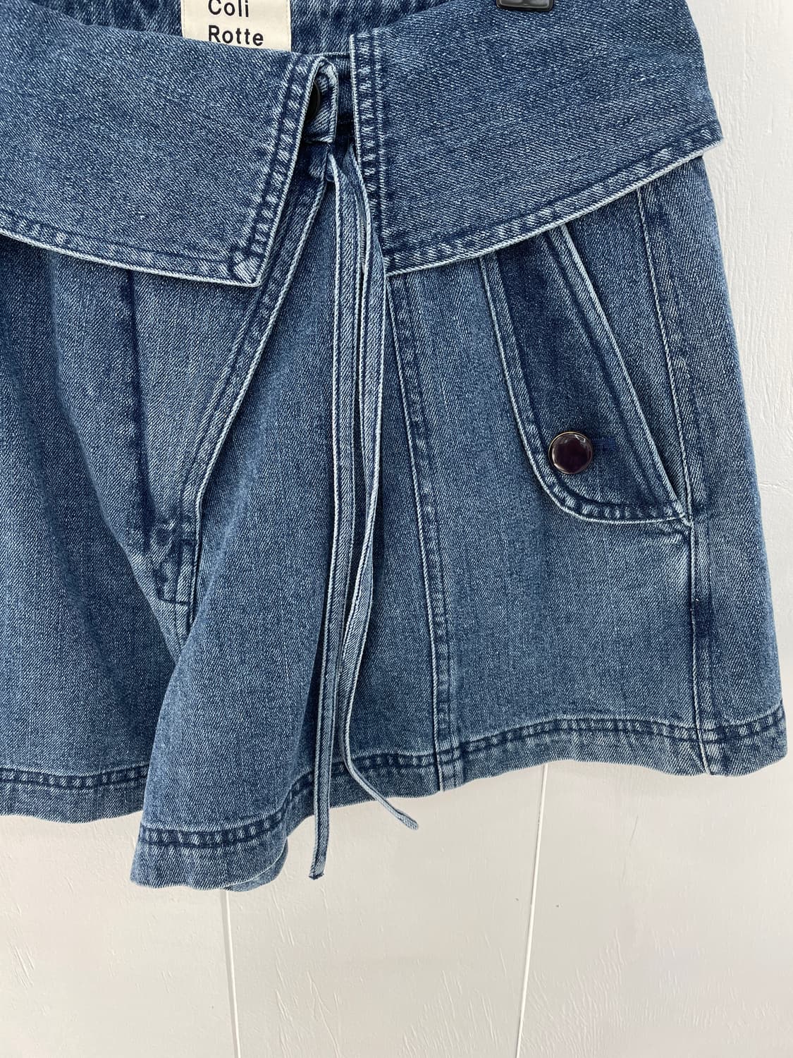 Coli Rotte 언발 랩 스트링 데님 숏팬츠  상품이미지5