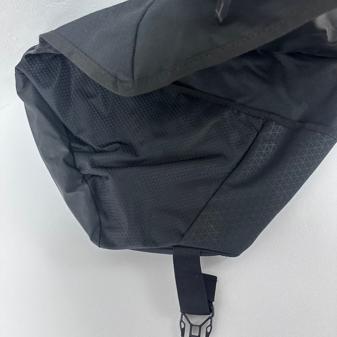 (새상품) adidas 아디다스 슬링백 크로스백 가방 상품이미지7