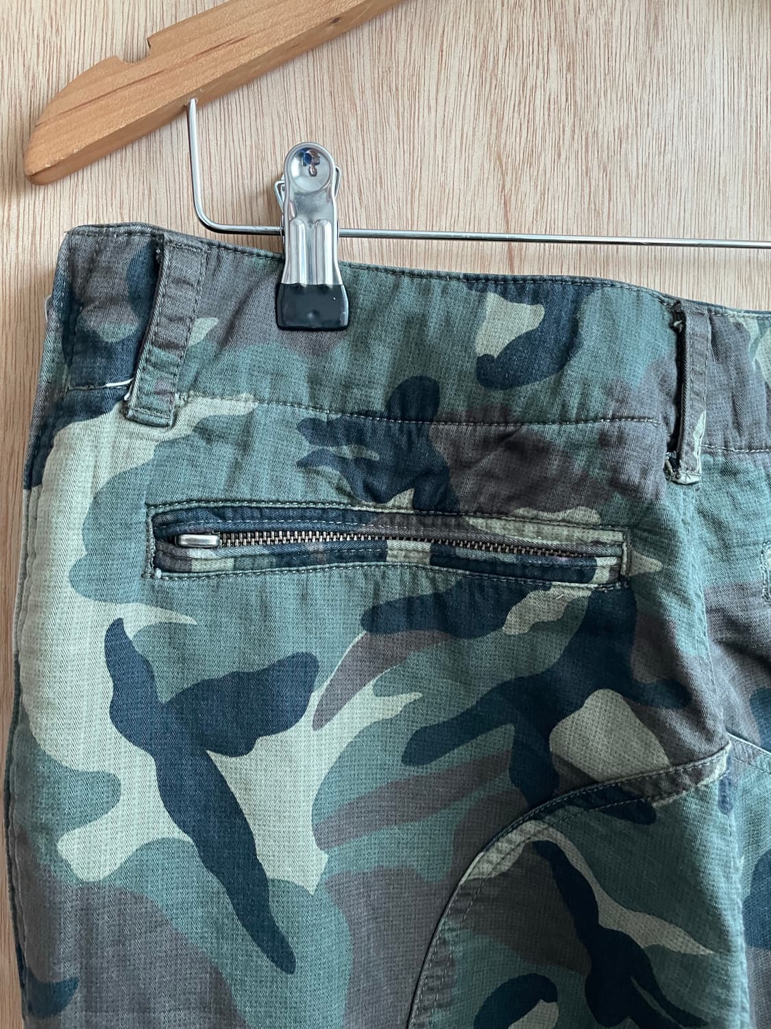 립반윙클 카모 파라슈트 팬츠 상품이미지8