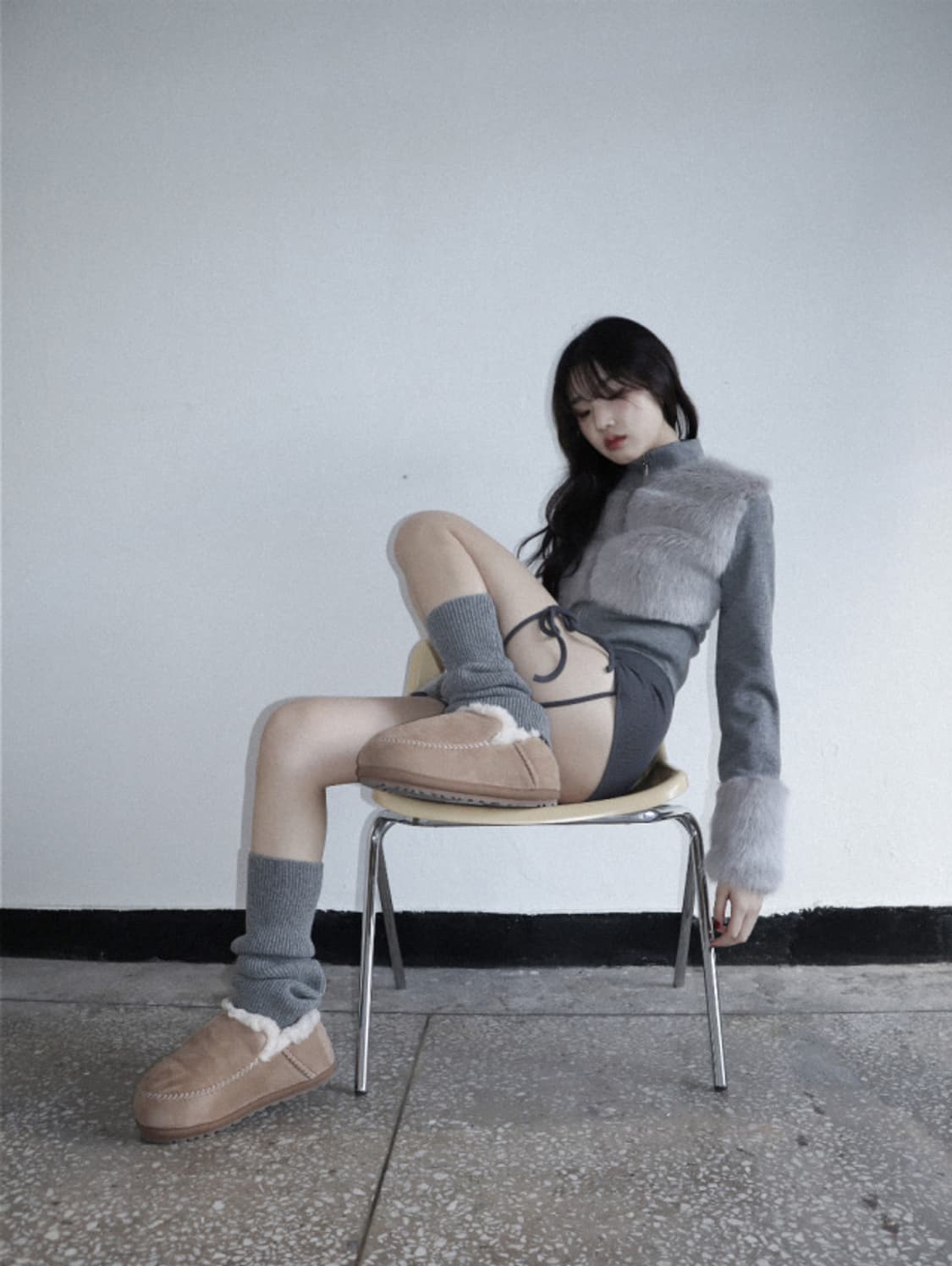 클라따 라운딩 퍼 집업 상품이미지1