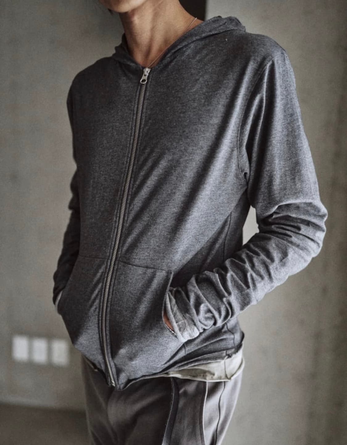 (2)모노프리베 텍스쳐 후드집업 챠콜 상품이미지1