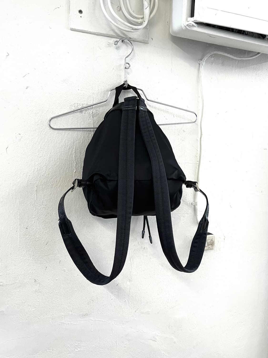 프라다 리나일론 더블 포켓 스몰 백팩 상품이미지9