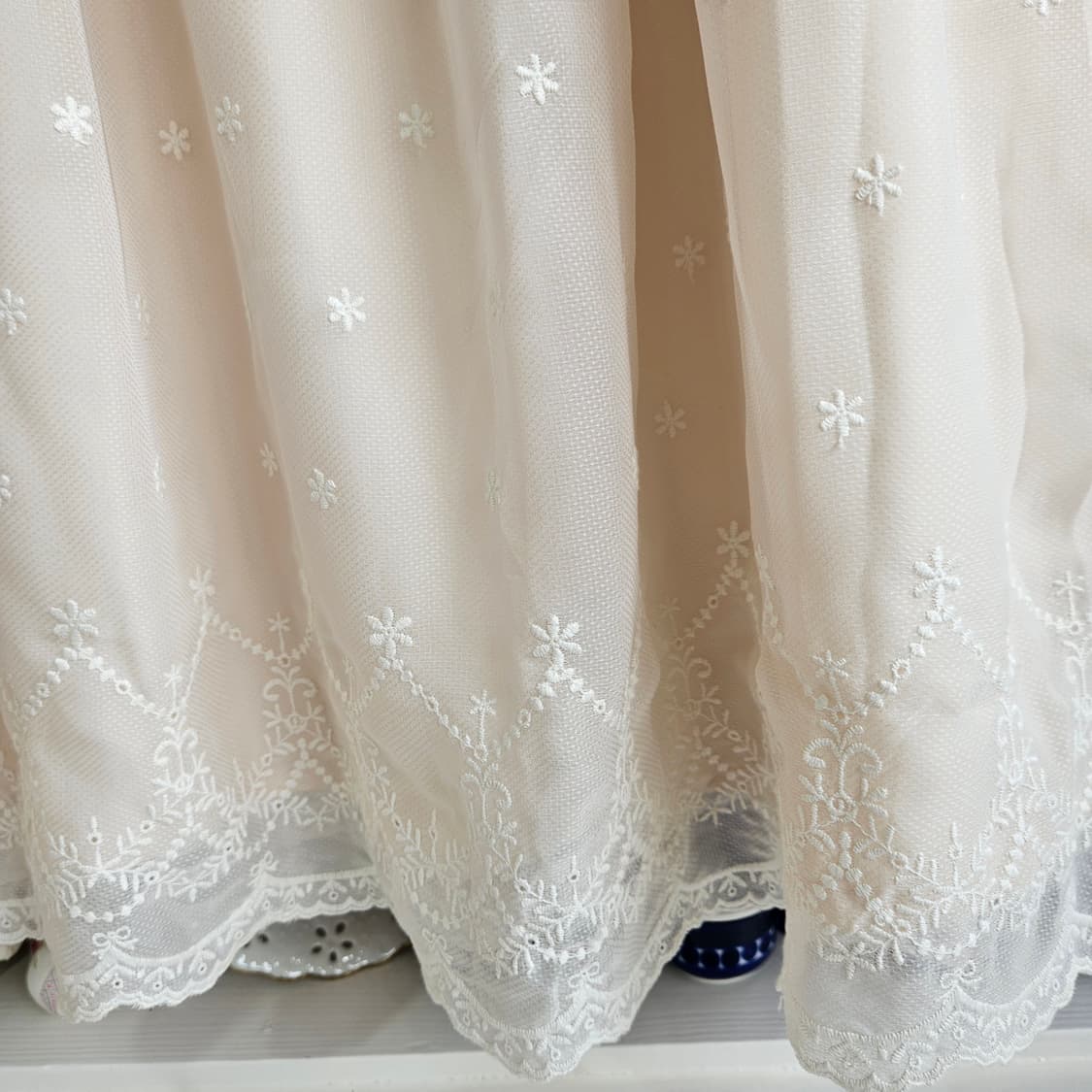 LODISPOTTO 레이스 플라워 자수 쉬폰 원피스 상품이미지6