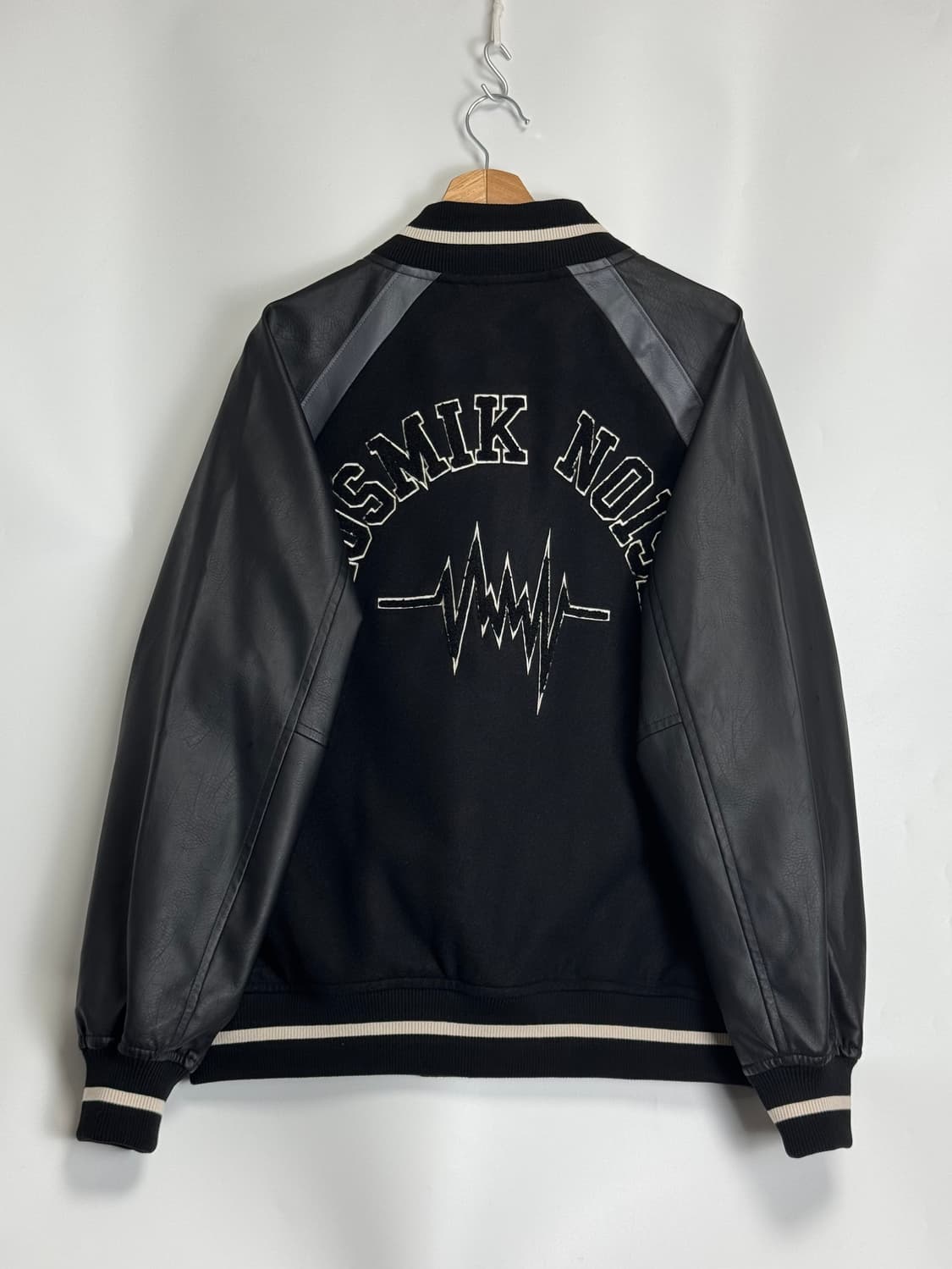 GU 지유 X 언더커버 바시티 자켓 스타디움 자켓 블랙 L 상품이미지2