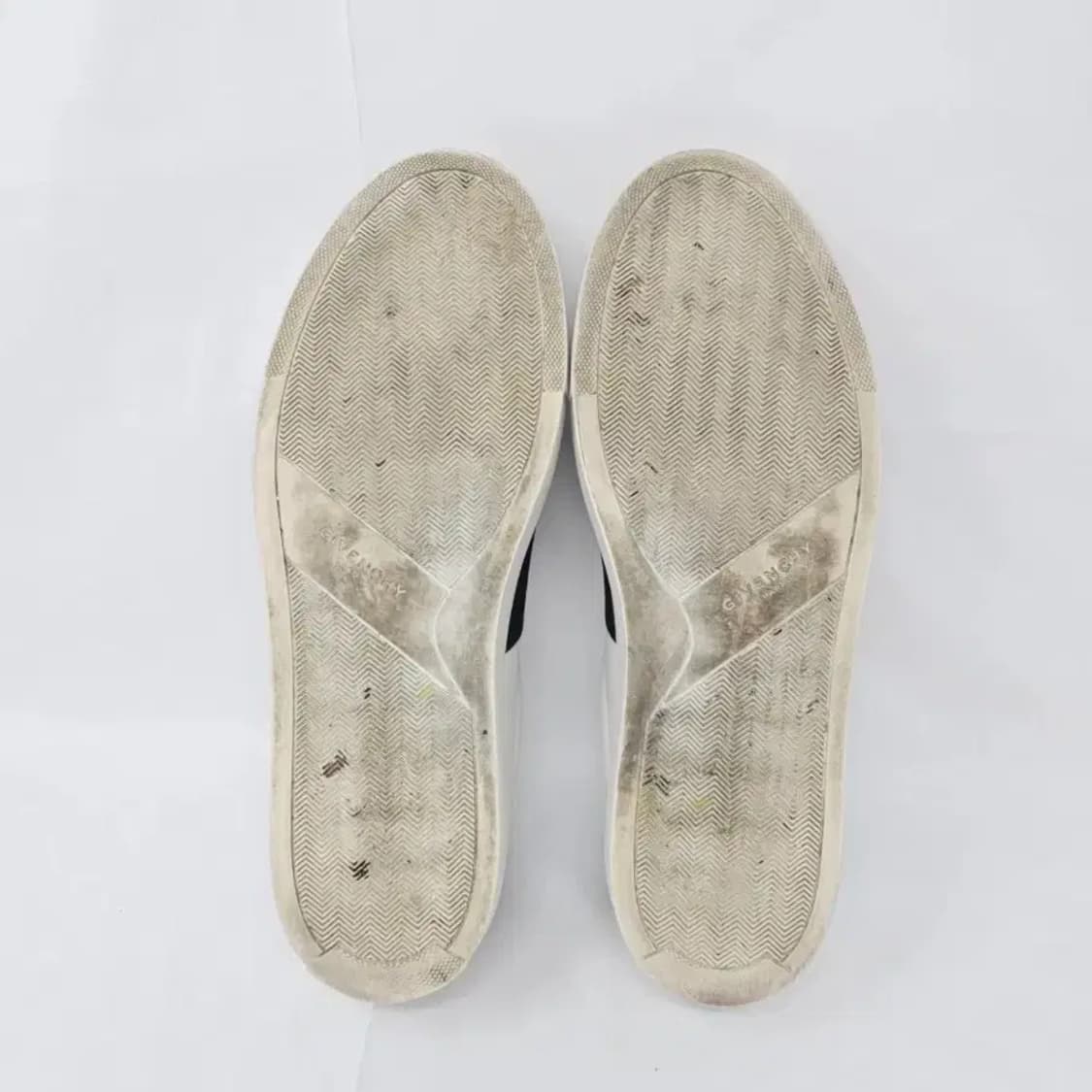 지방시 화이트 블랙 밴드 슬립온 스니커즈 42 (270) 상품이미지6