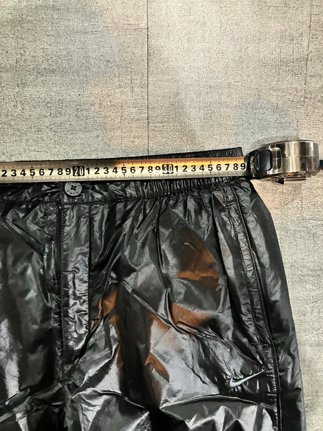 Nike 나이키 올드스쿨스트릿 유광 바람막이팬츠 상품이미지2