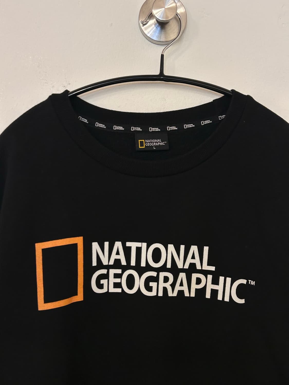내셔널지오그래픽 블랙 맨투맨 L 상품이미지3