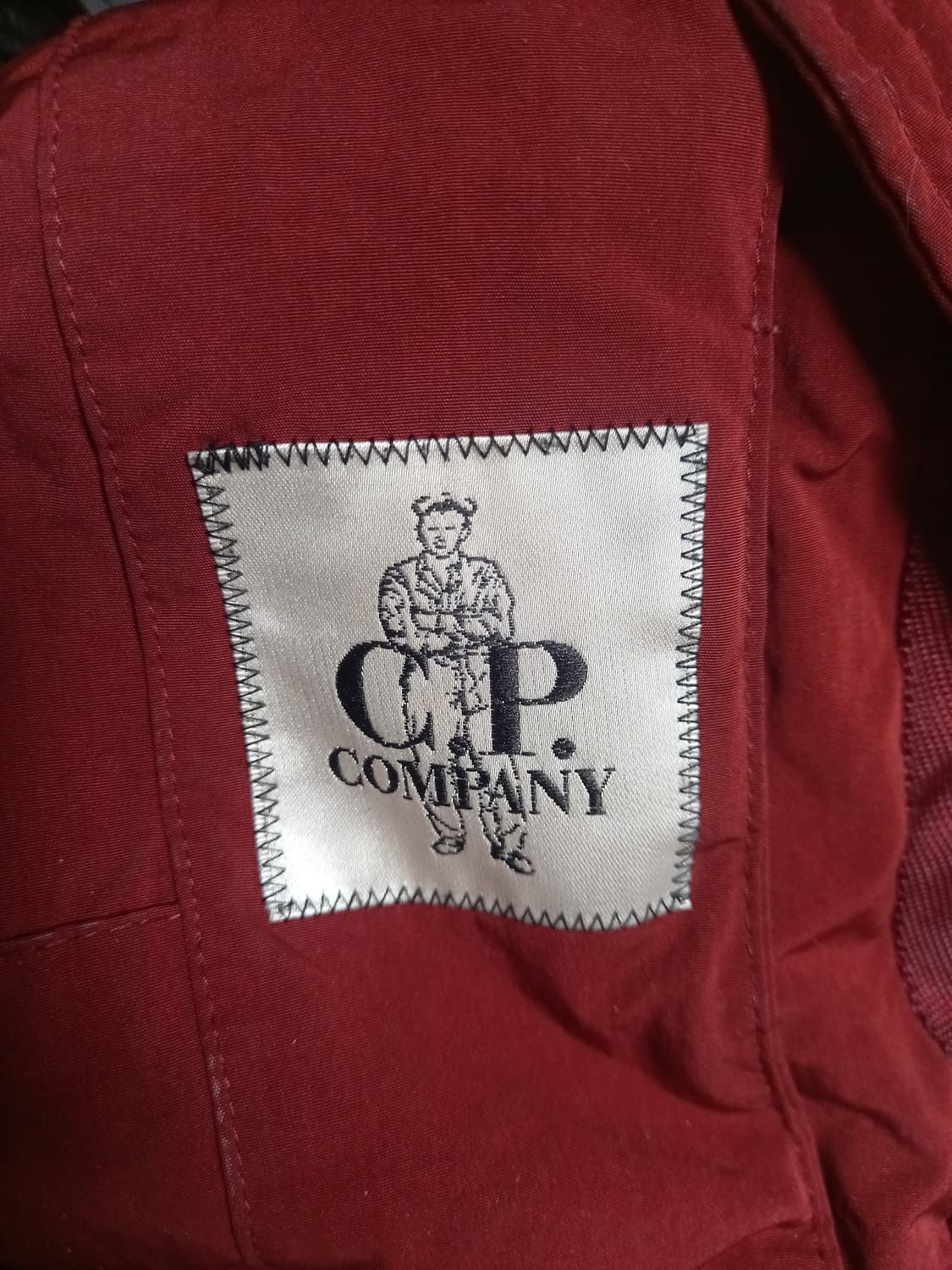 C.P 컴퍼니 고글 패딩       100 상품이미지5