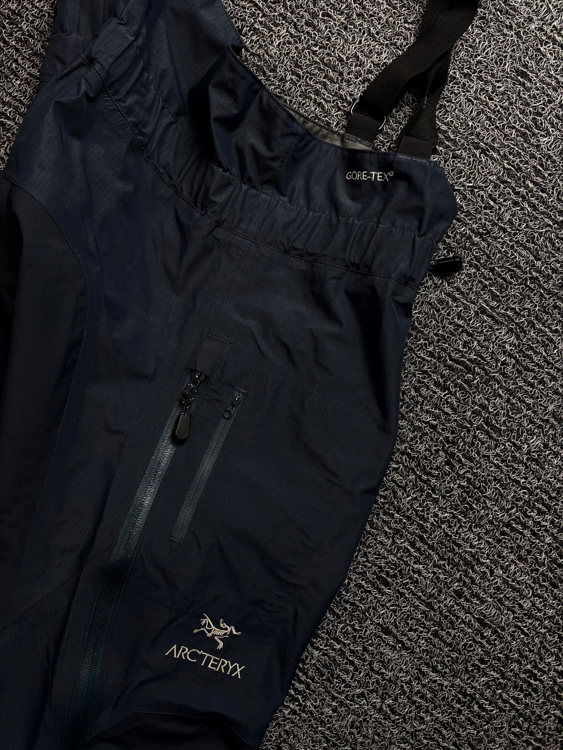 아크테릭스 og 고어텍스 XCR 테크웨어 마운틴 팬츠 1411 상품이미지2