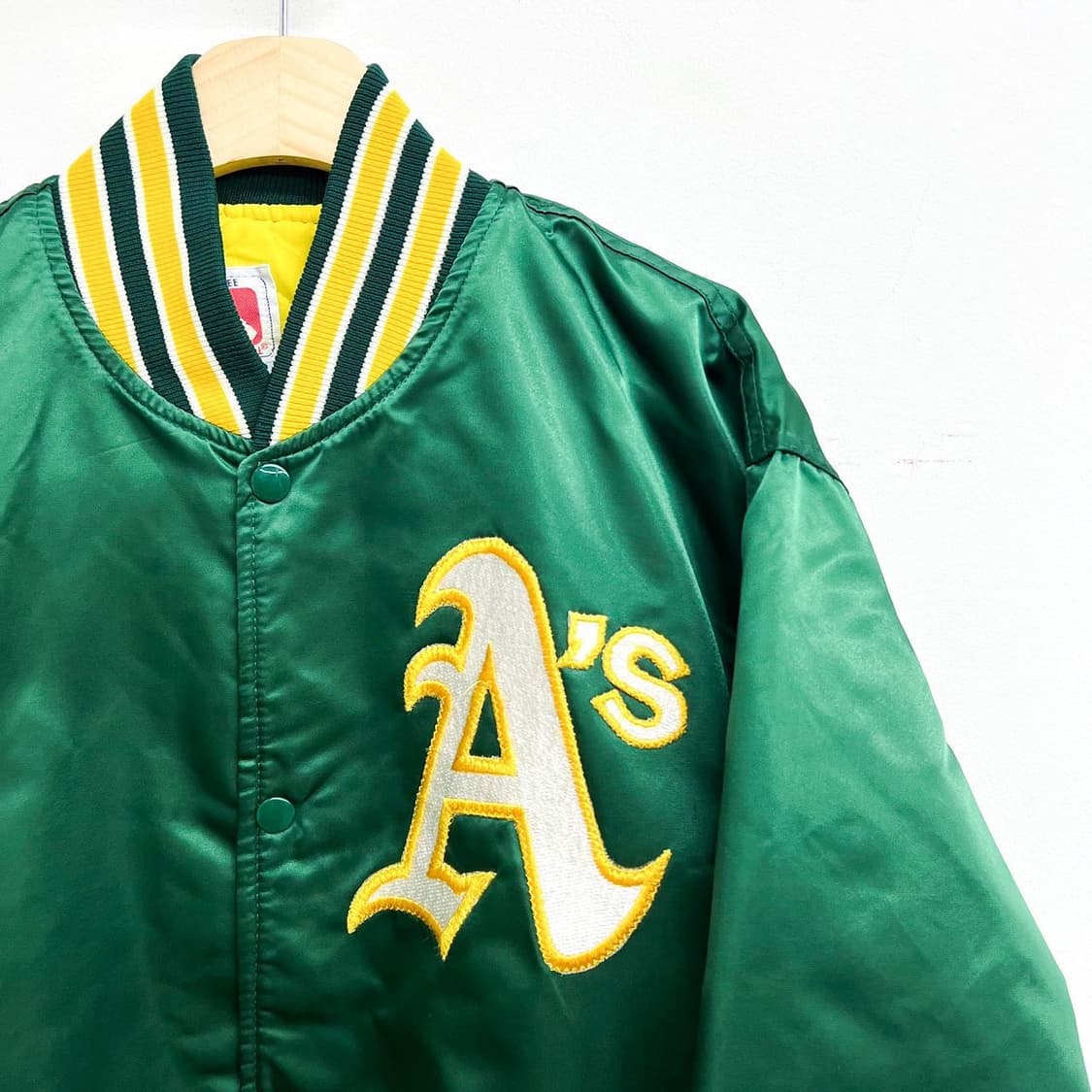 스타터 90s 오클랜드 어슬레틱스 사틴 베이스볼 점퍼 상품이미지4