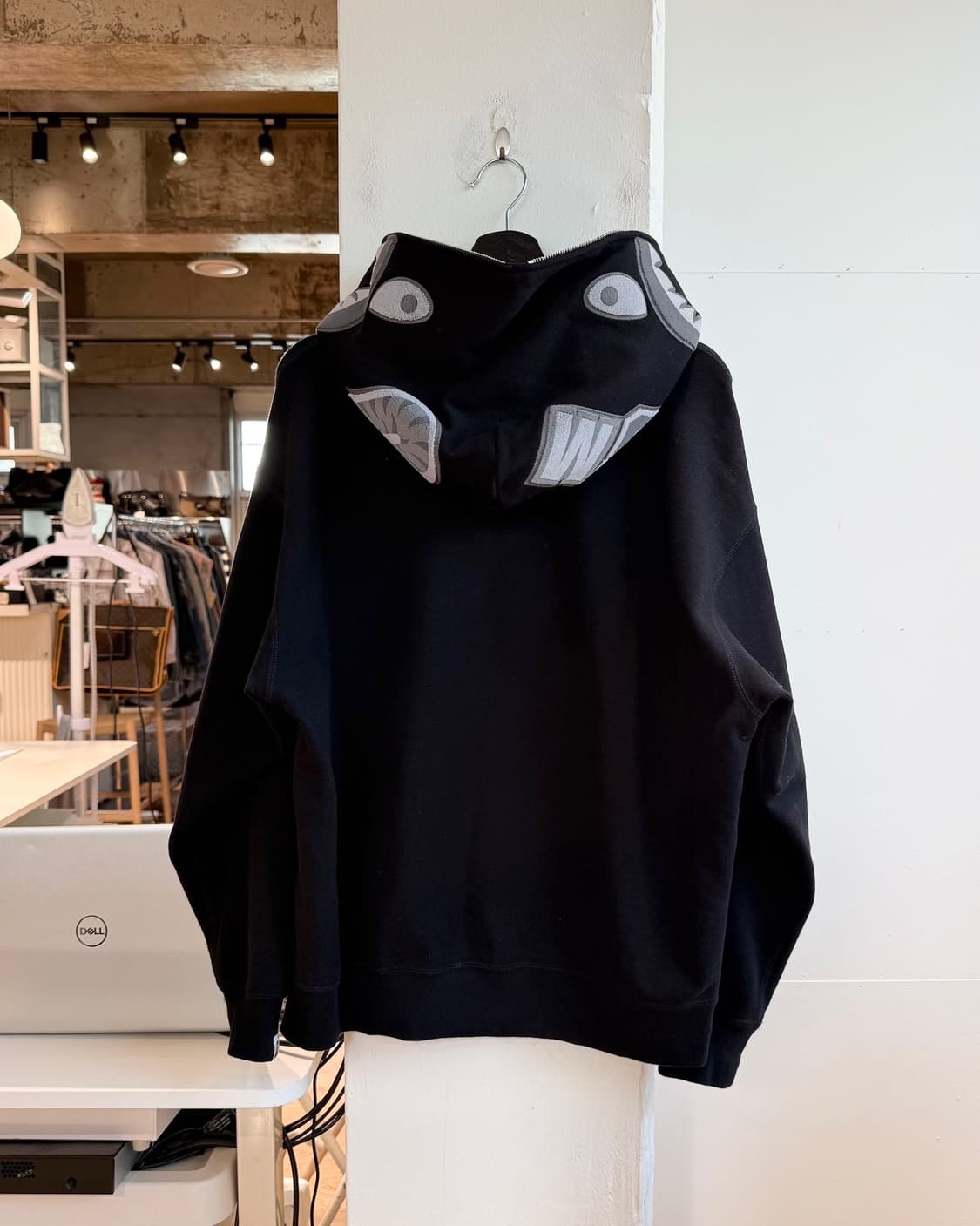 베이프 블랙 헤드 원 포인트 샤크 후드집업  상품이미지7