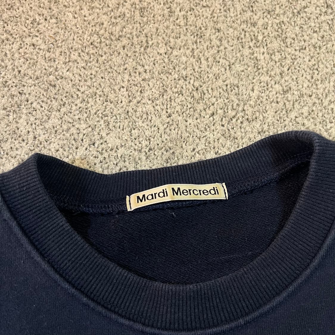 마르디 메크르디 맨투맨 상품이미지3