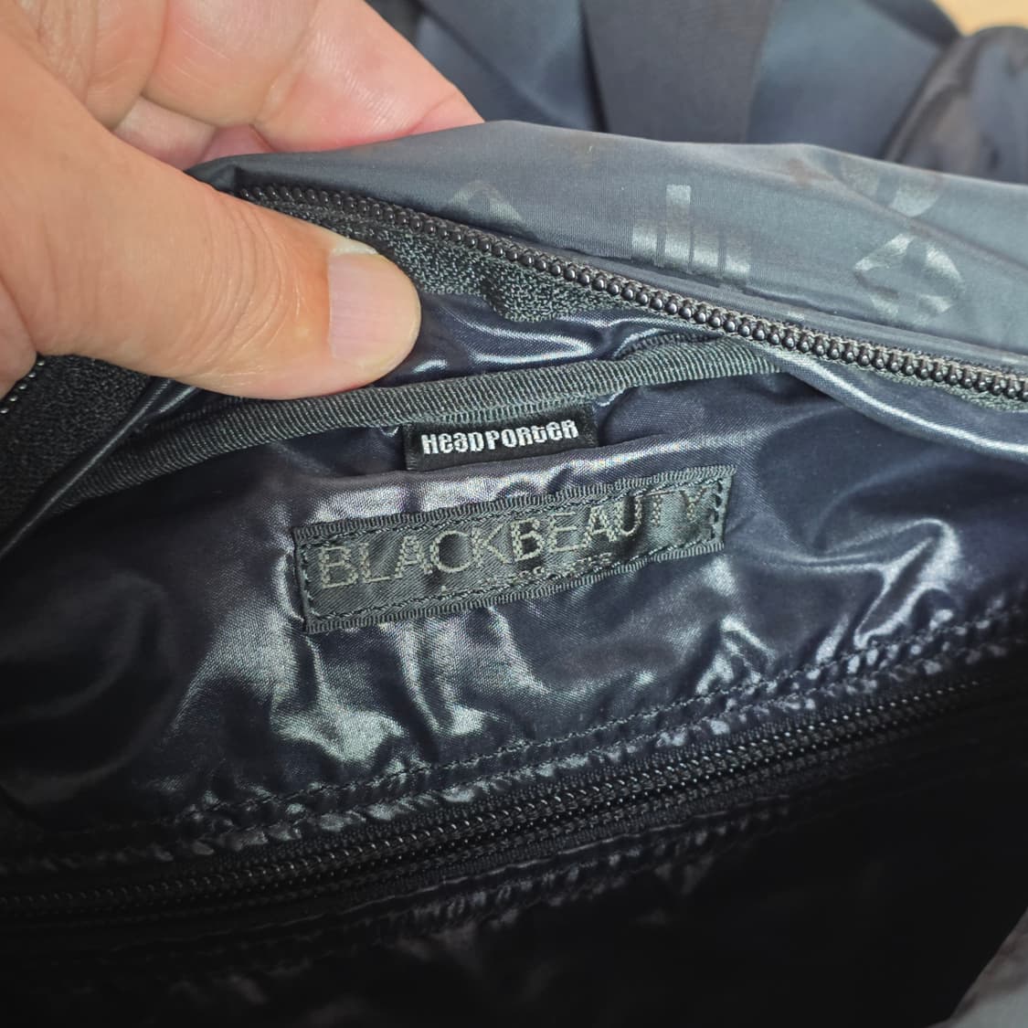 희소! 요시다포터x헤드포터 블랙 뷰티 메신저백 상품이미지6