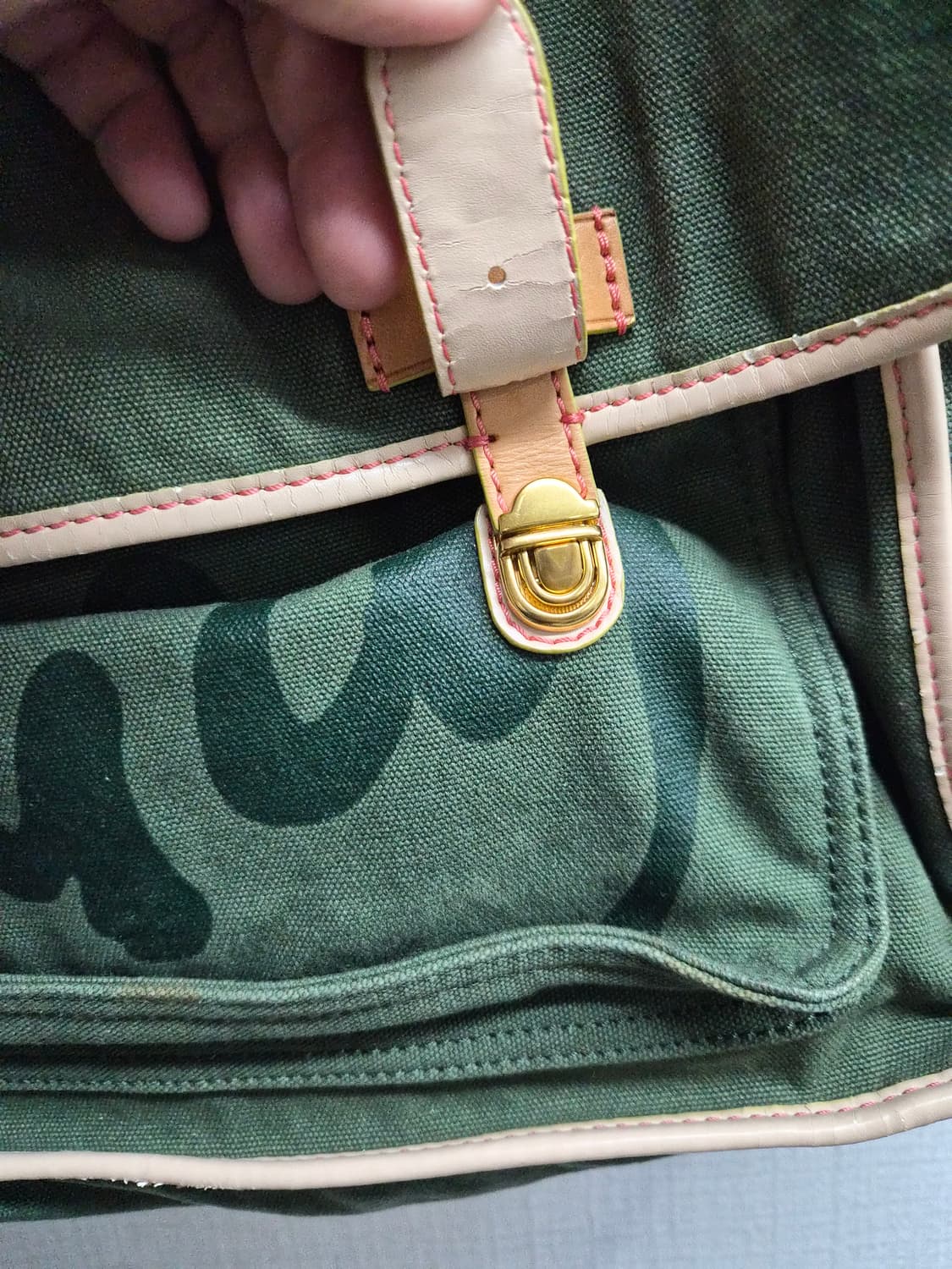 OS) JUICY 주시 꾸띠르 90's 빈티지 캔버스 백 팝니다 상품이미지3