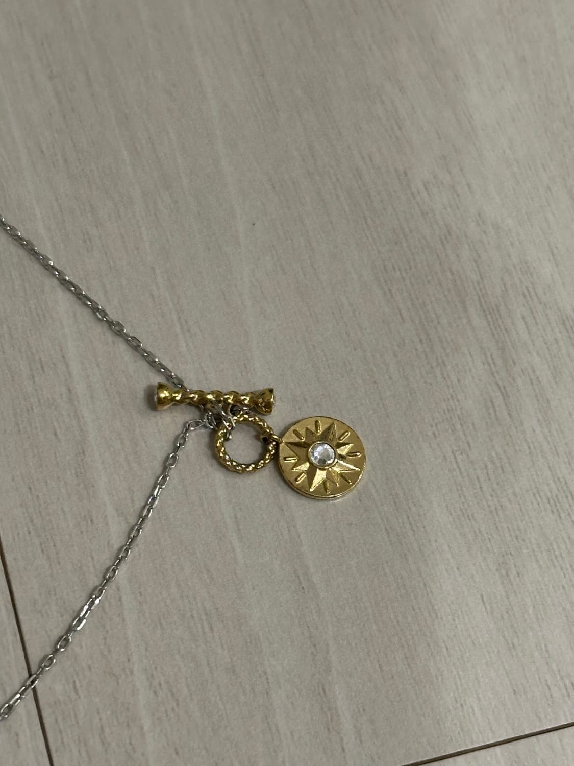 스와로브스키 조디악 컬렉션 목걸이 - 전갈자리 상품이미지3