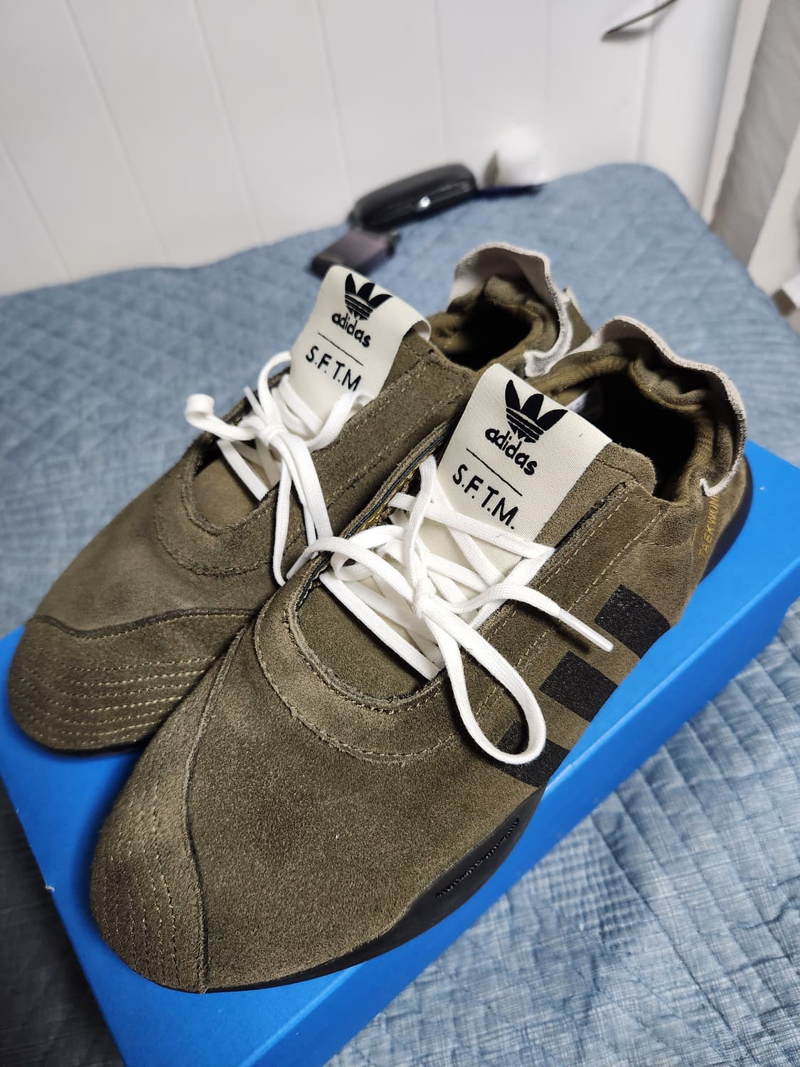 아디다스 x 송 포 더 뮤트 태권도 메이 올리브 코어 블랙 상품이미지2