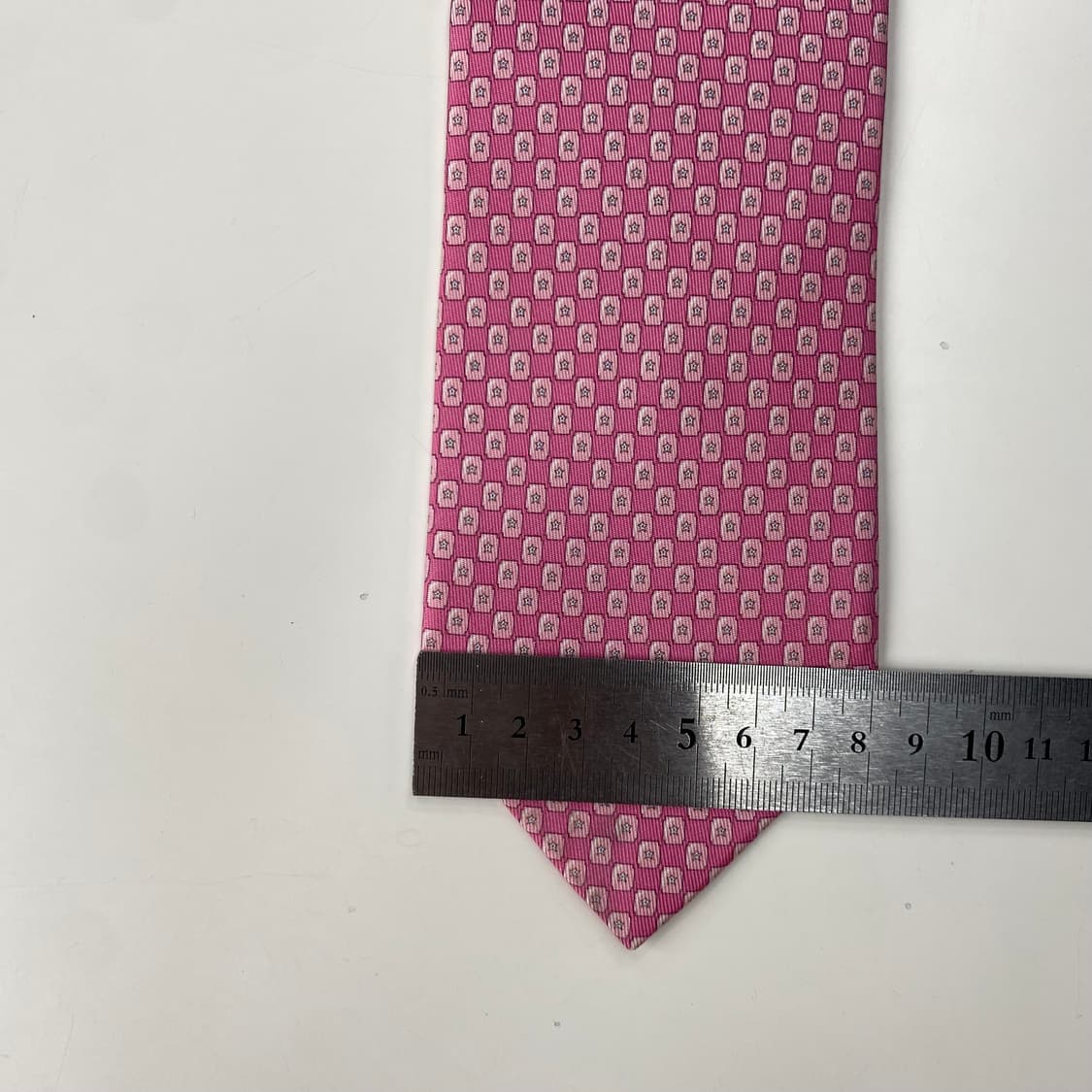 페레가모(Ferragamo) 넥타이 정품명품 7.8cm 상품이미지9