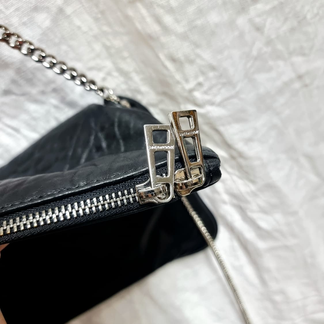 쟈딕앤볼테르 시그니처 가죽 체인백 숄더백 락 새들백 클러치백 /상태좋음 상품이미지6