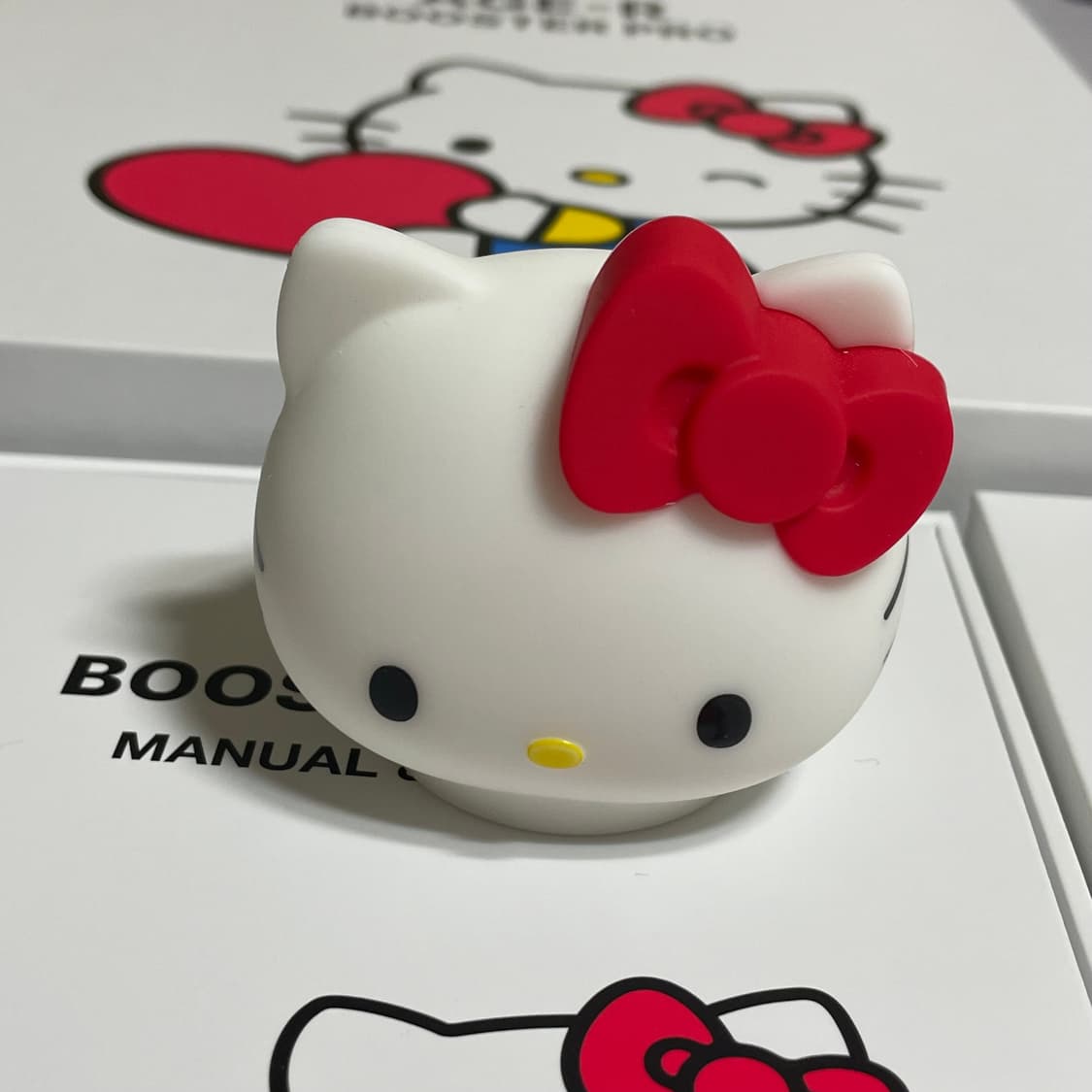 메디큐브 부스터프로 헬로키티 에디션  상품이미지8