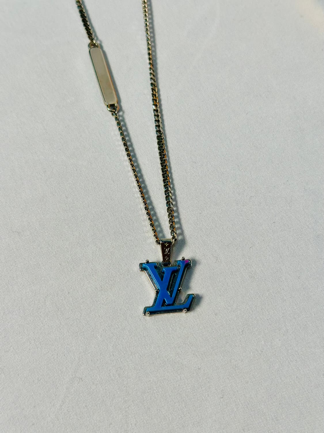 루이비통 모노그램 목걸이 멀티컬러 상품이미지3