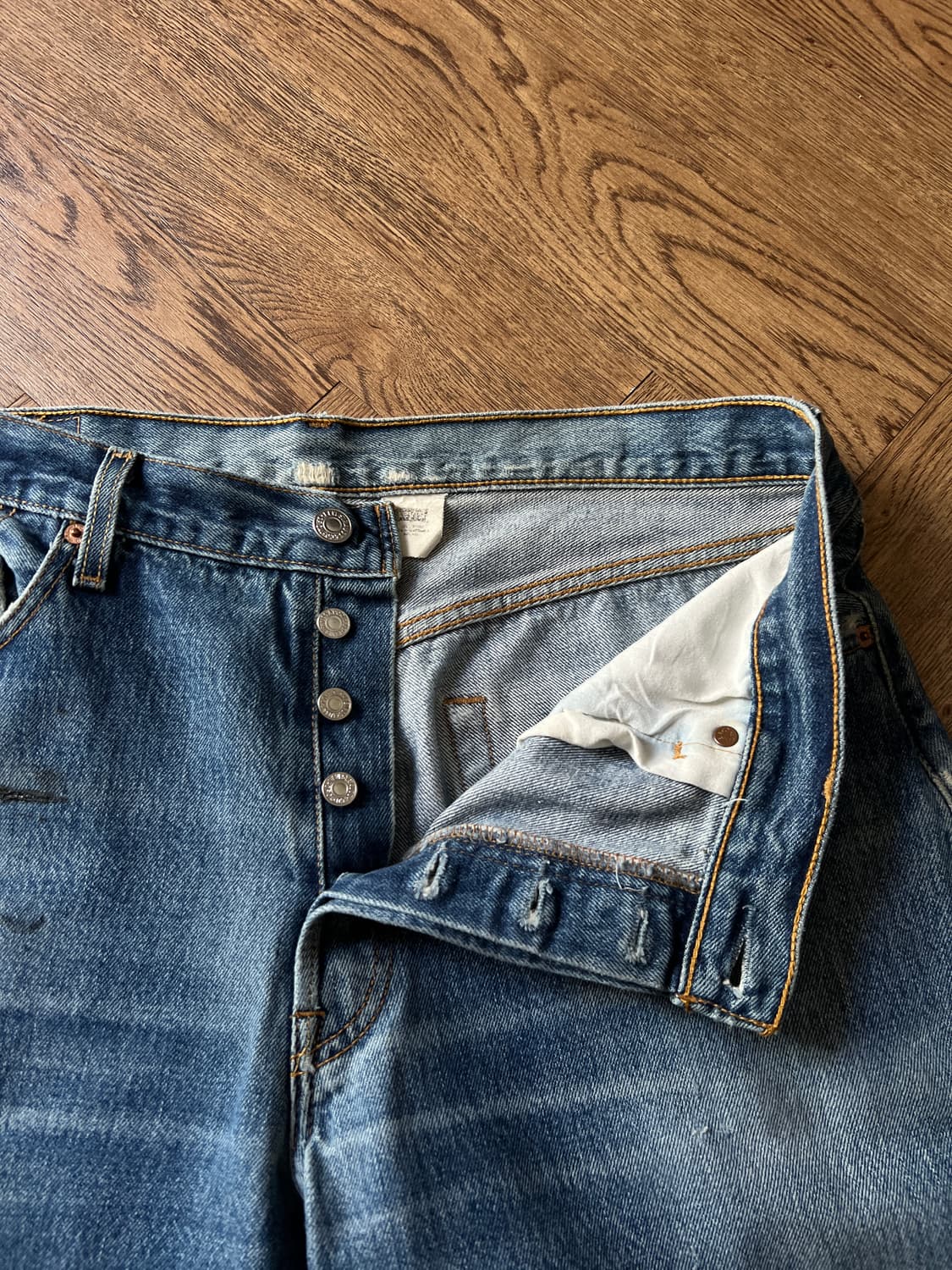 [36]00's 리바이스 USA 501 빈티지 페이딩 스트레이트 데님팬츠 상품이미지4