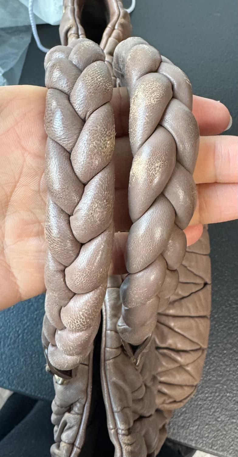 미우미우 마테라쎄 핸드백(정품) 상품이미지5