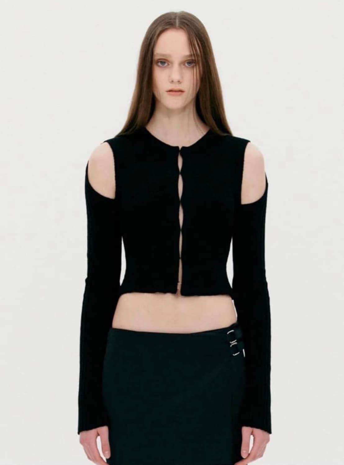 더오픈프로덕트 오픈와이와이 숄더컷 니트 상품이미지1