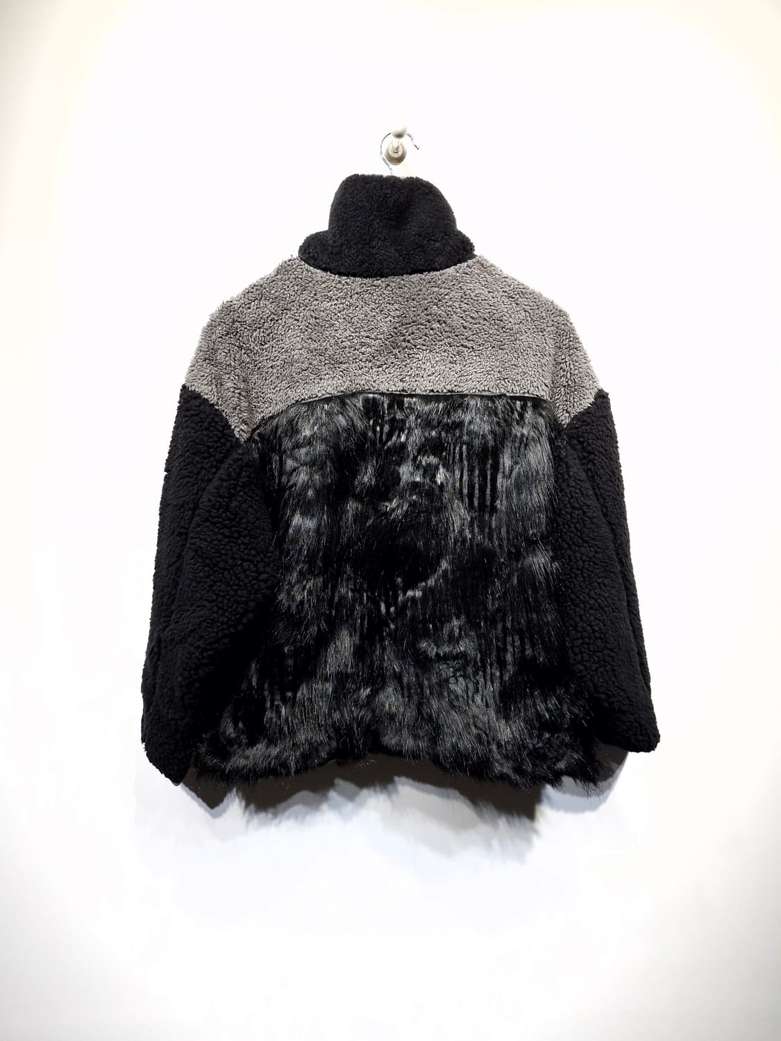 더오픈프로덕트. 페이크퍼 플리스 자켓 상품이미지5