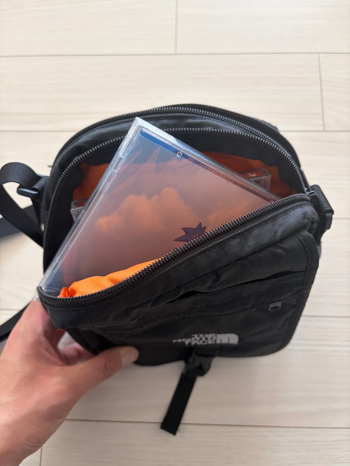 00s Y2K TNF 노스페이스 블랙 포터블 크로스백  상품이미지4