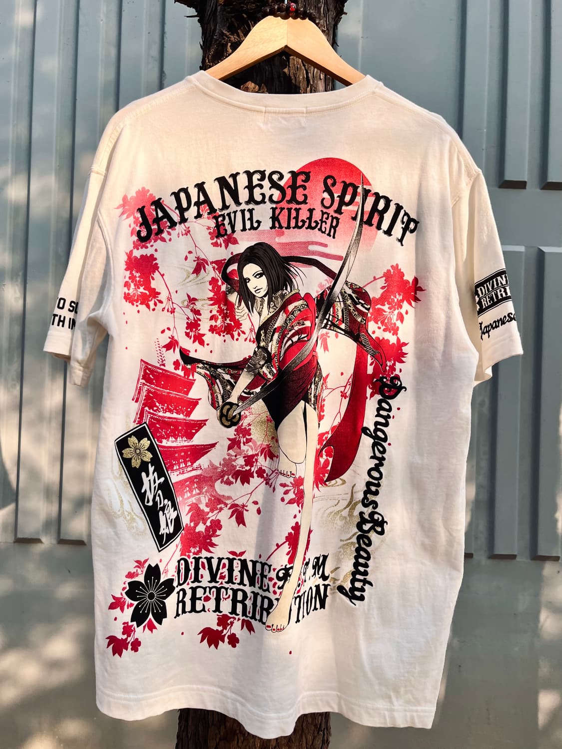 재패니즈 오리엔탈 Divine Retribution 발도무스메 반팔 상품이미지1