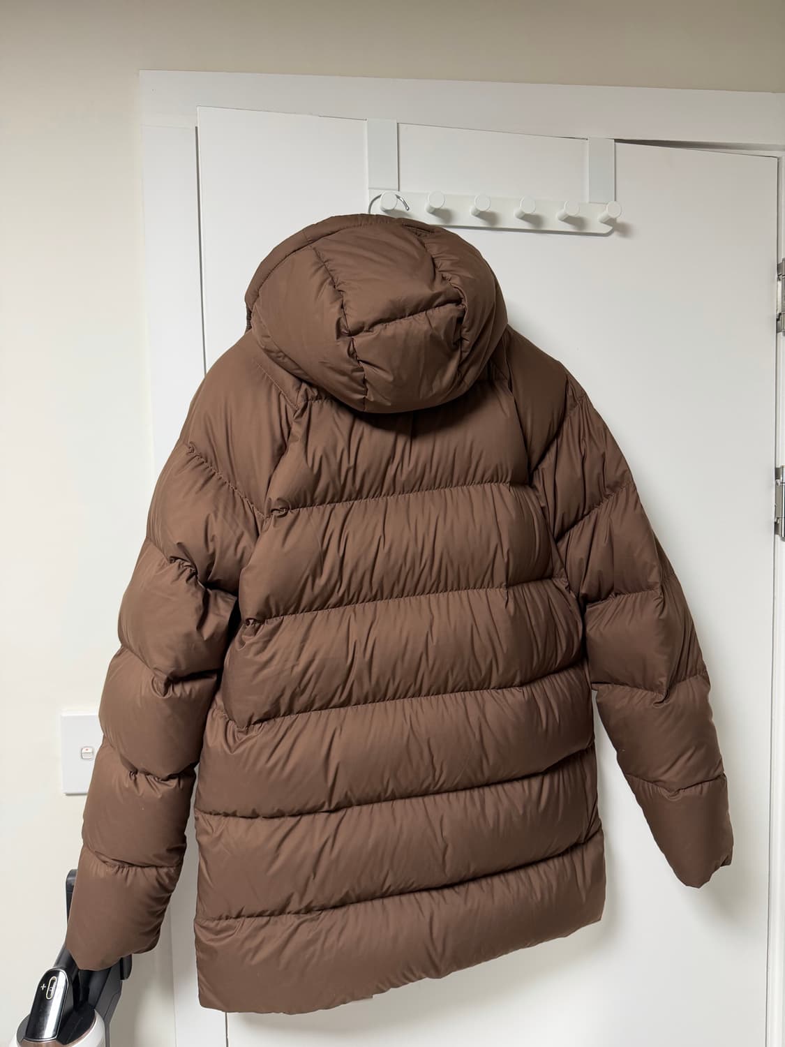 파타고니아 사일런트 다운 패딩 M 브라운 100-105 상품이미지2