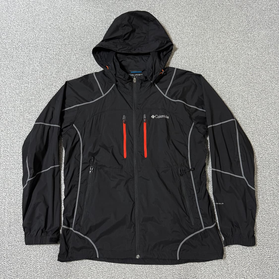 컬럼비아 봄여름용 초경량 바람막이 XL 상품이미지1