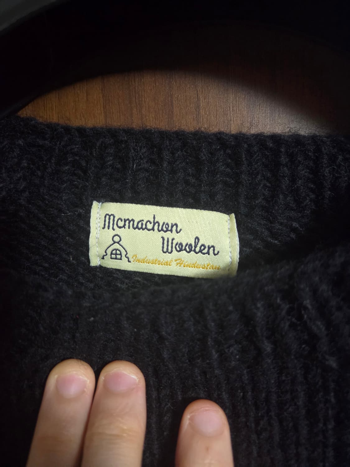 맥마혼 니트 블랙 스웨터 프리사이즈 상품이미지3