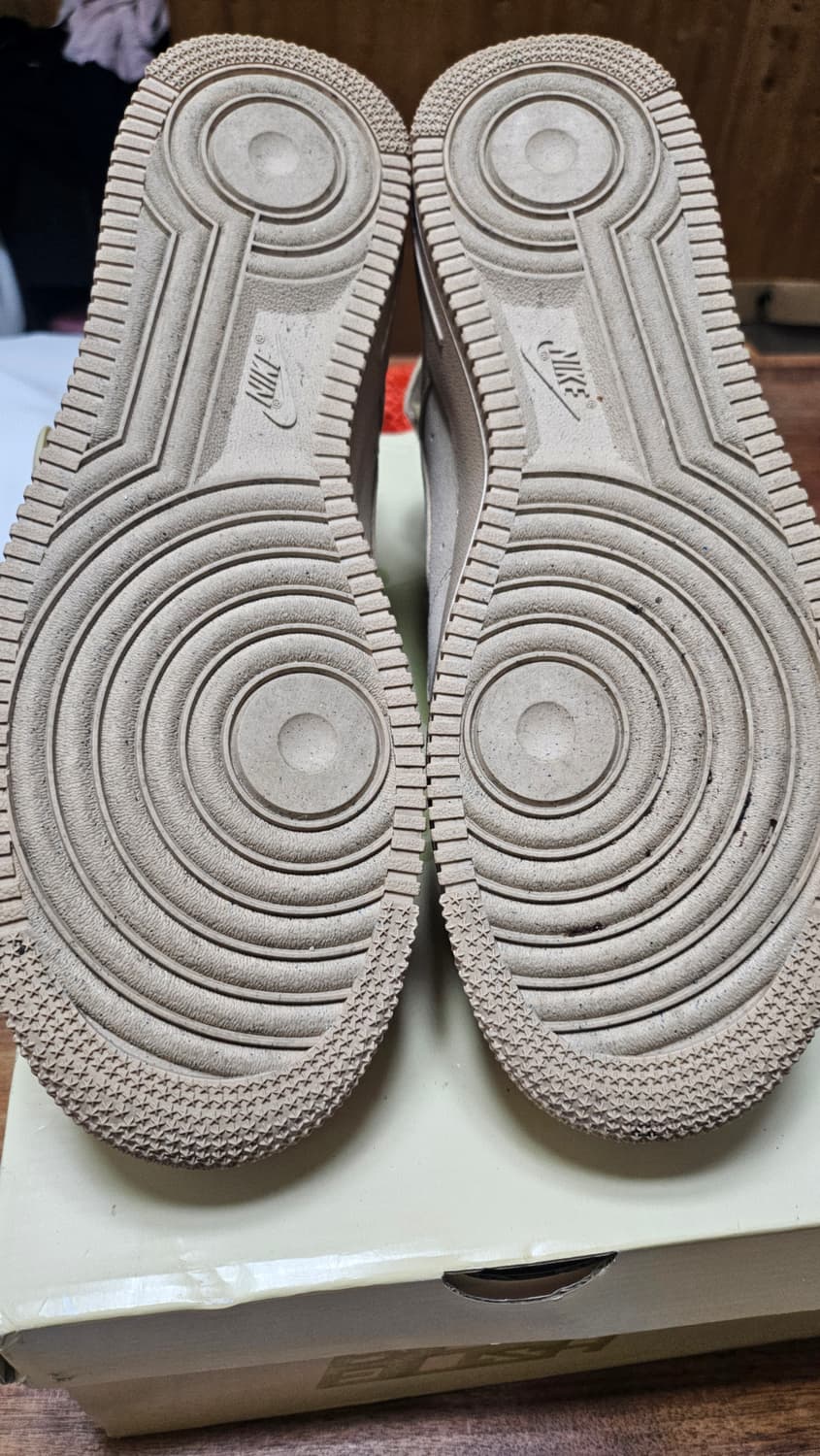 빌리 아일리시 나이키 air force1 high 상품이미지4