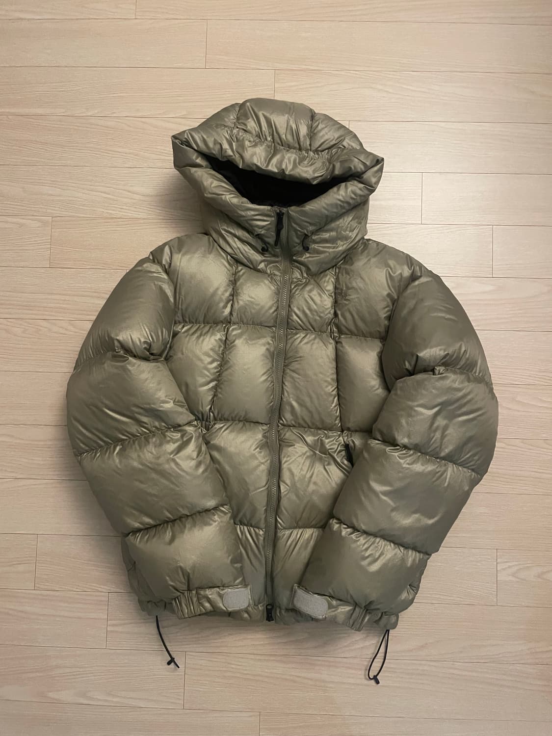 [3] 24FW 골드윈 퍼텍스 퀀텀 다운 파카 오크베이지 상품이미지1