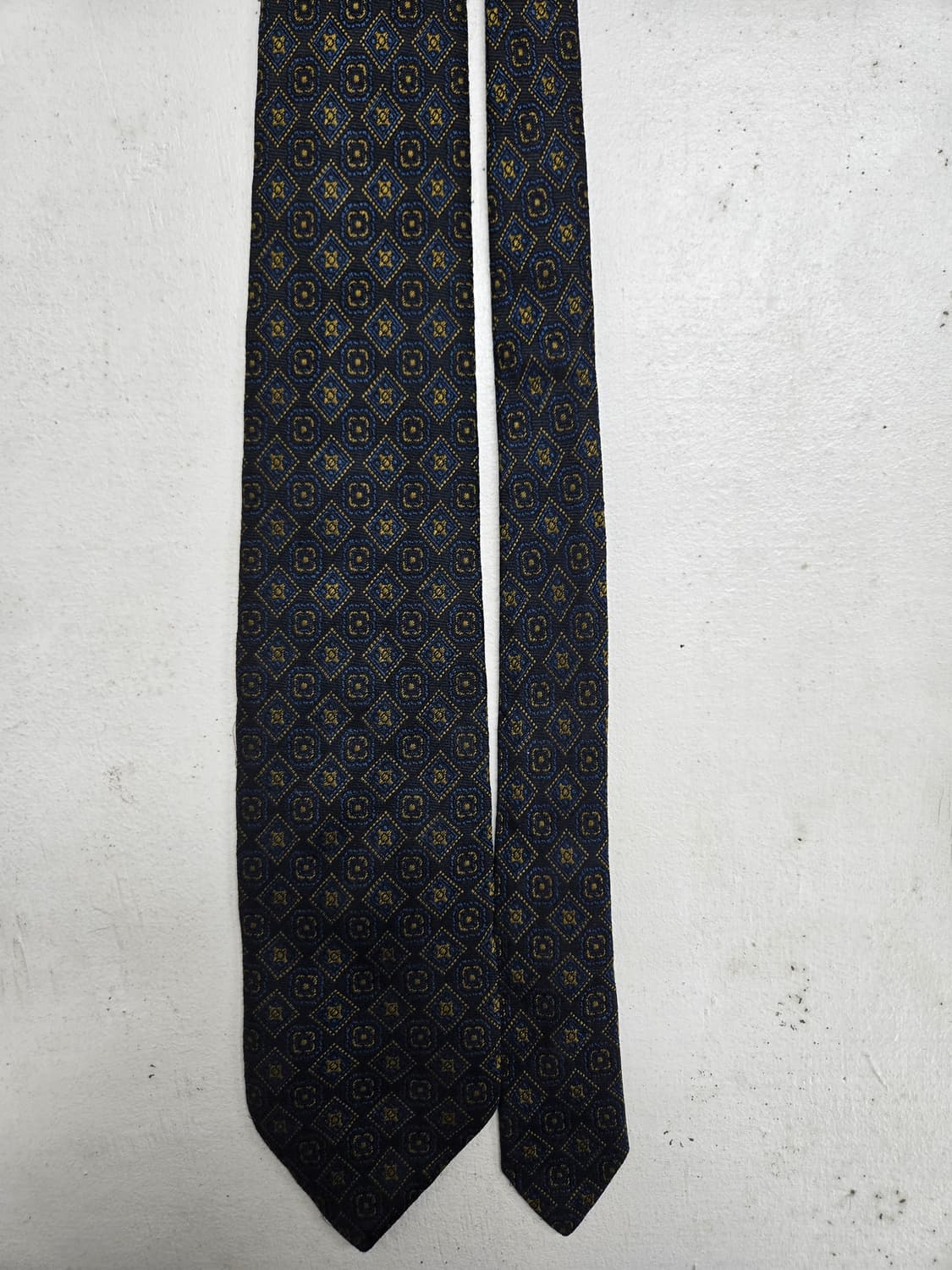 프라다 블루/골드 패턴 넥타이 상품이미지1