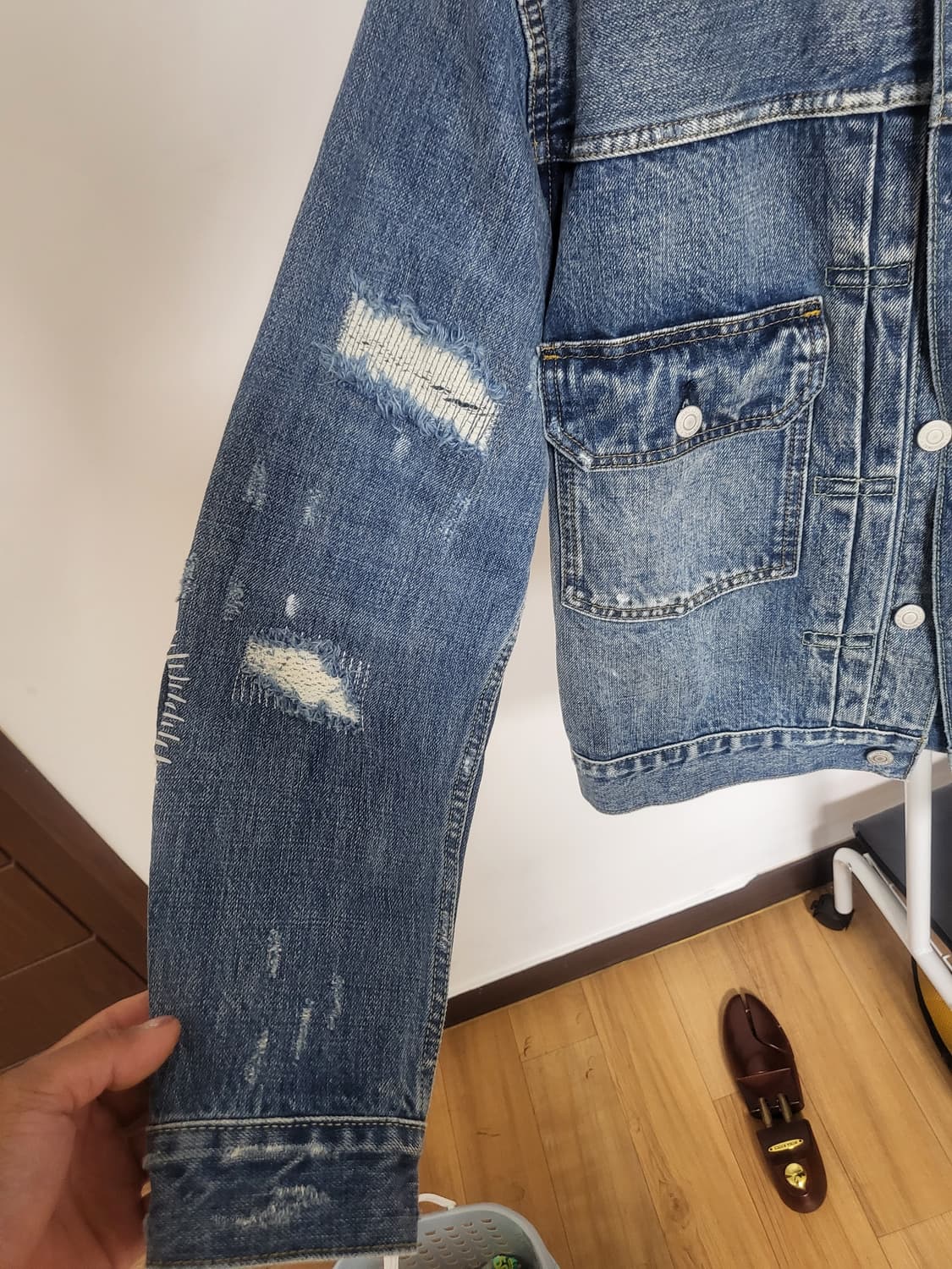 아웃스탠딩 리페어 데님 자켓 M (사이즈표 첨부) 상품이미지3