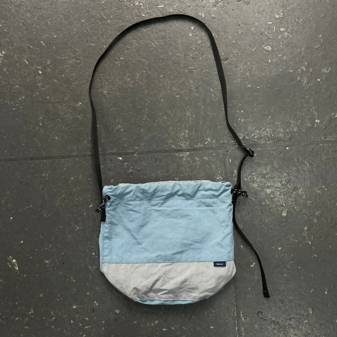 코오롱 하이드아웃 크로스백  상품이미지1