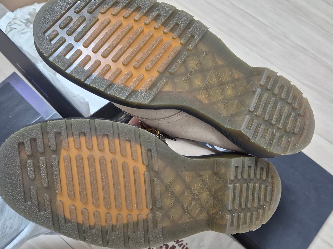 [닥터마틴x엔지니어드가먼츠] 1461 베이지 US8(260) 상품이미지4