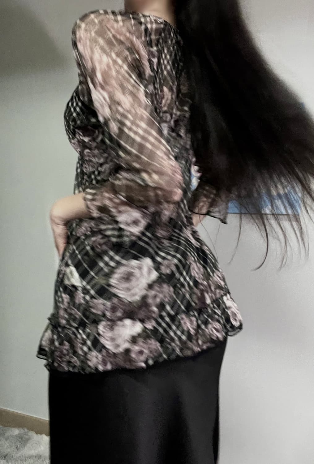 블랙 엔틱 고딕 로즈 장미 프릴 레이스 셔링 쉬폰 레이어드 블라우스 상품이미지4