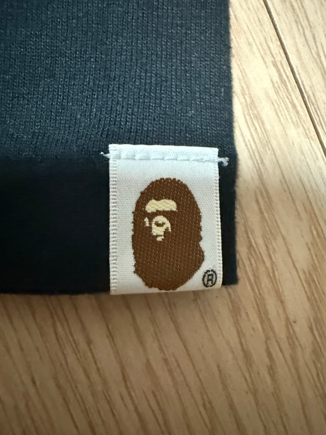 베이프 카모 컬리지 반팔 티셔츠 판매합니다(정품) 상품이미지4