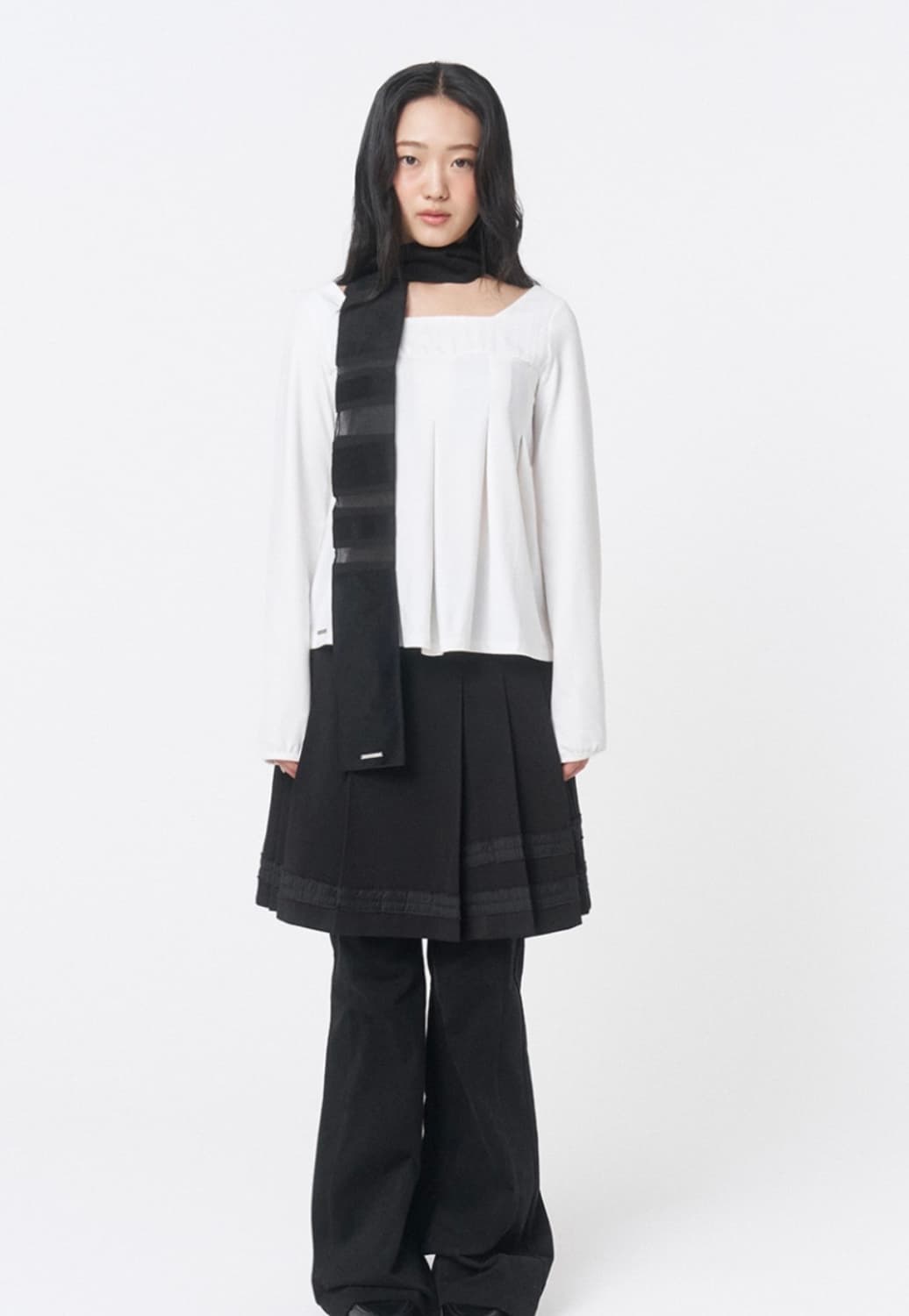 미세키서울 Accordion pleats top 화이트 상품이미지1