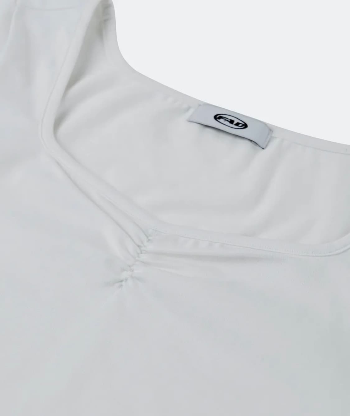 Fad 에프에이디 스퀘어넥 반팔 티셔츠 상품이미지4