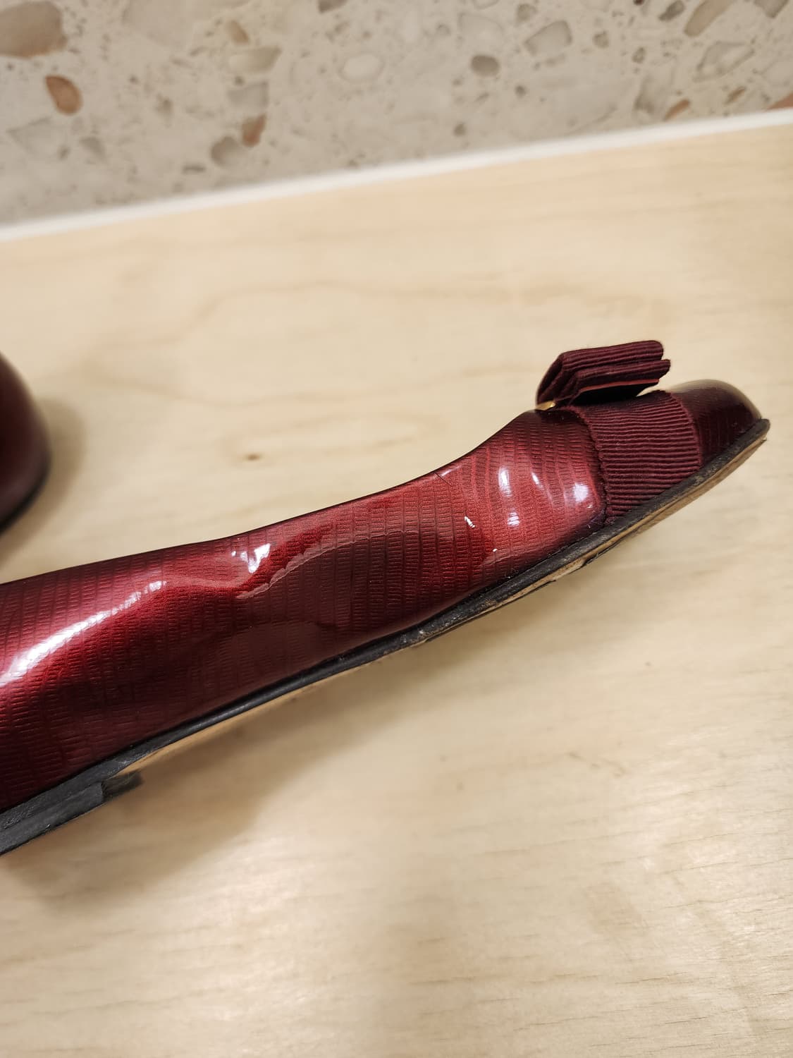 페라가모 바리나 페이던트 레드 4.5 상품이미지8