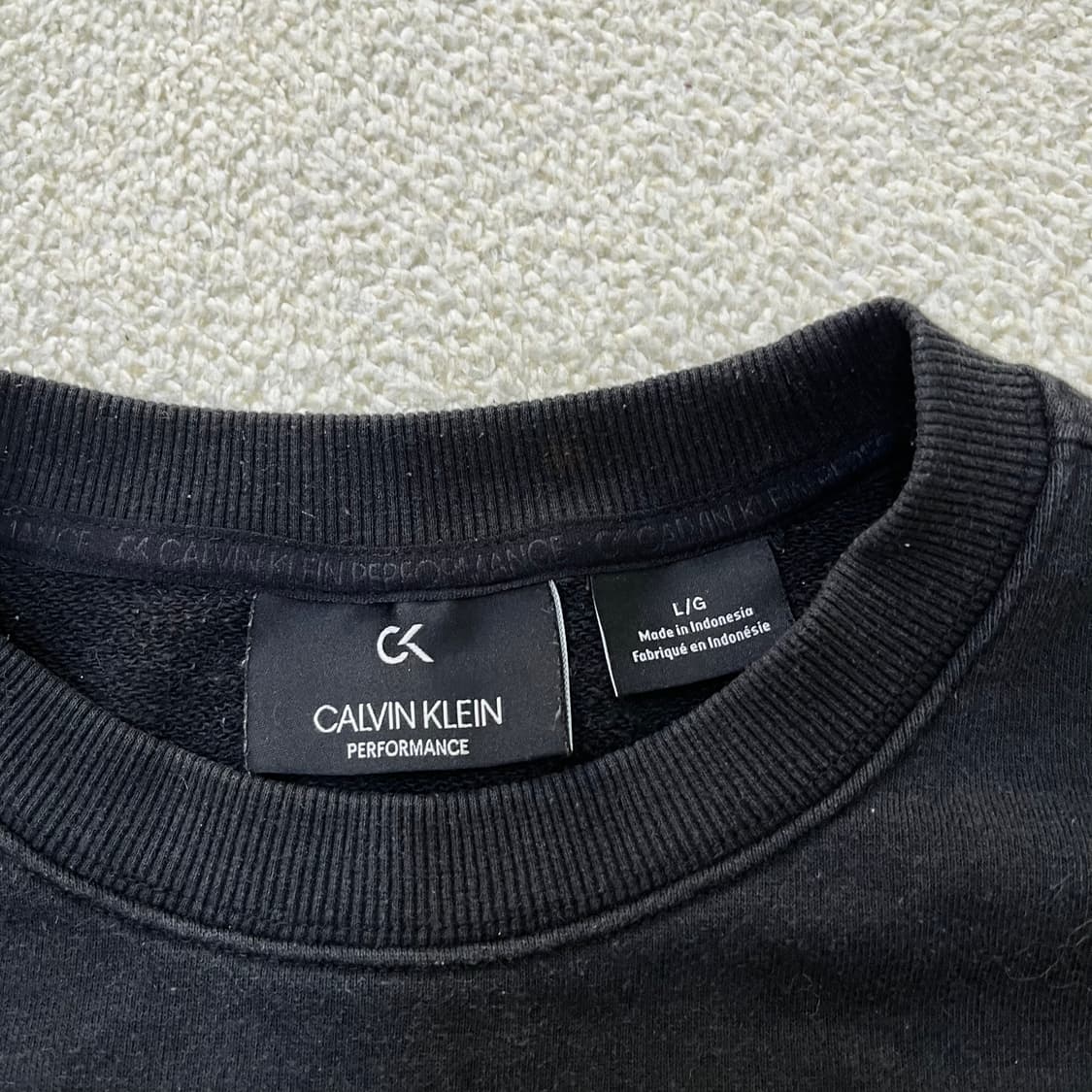 L 캘빈클라인 스몰로고 긴팔 맨투맨 0323M 상품이미지2